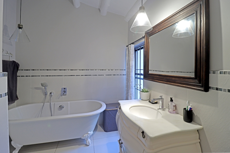 3 Bedroom Property for Sale in Bryanston Gauteng