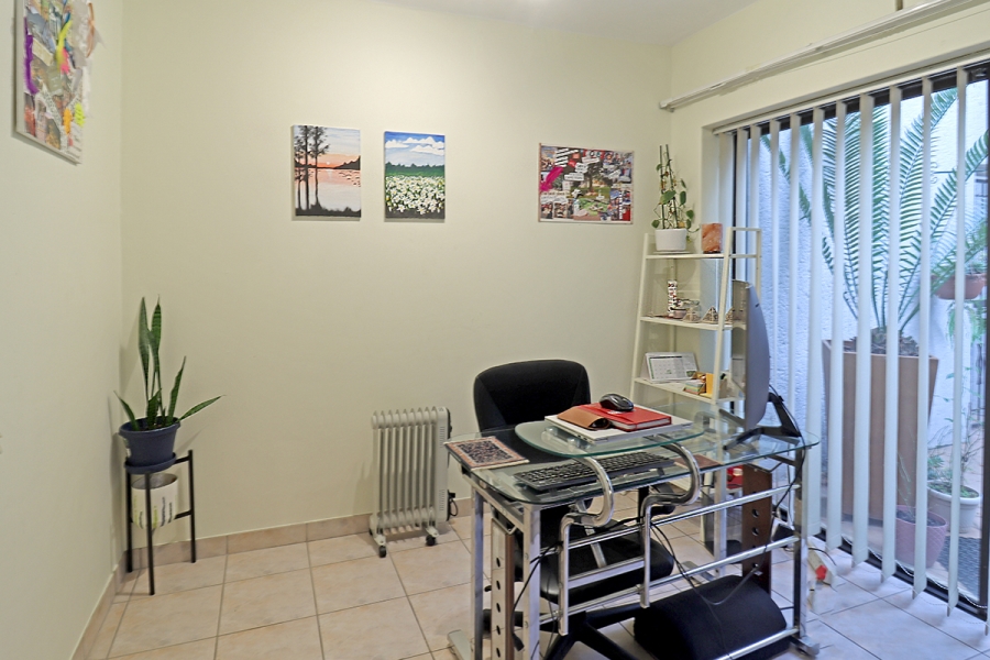 3 Bedroom Property for Sale in Bryanston Gauteng