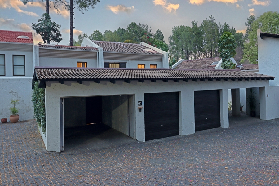 3 Bedroom Property for Sale in Bryanston Gauteng