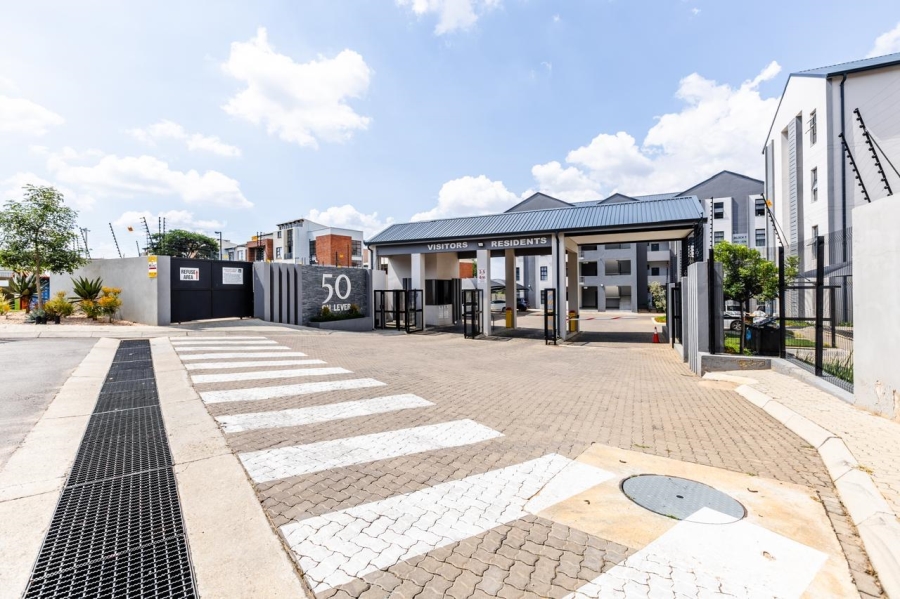 To Let 1 Bedroom Property for Rent in Carlswald Gauteng