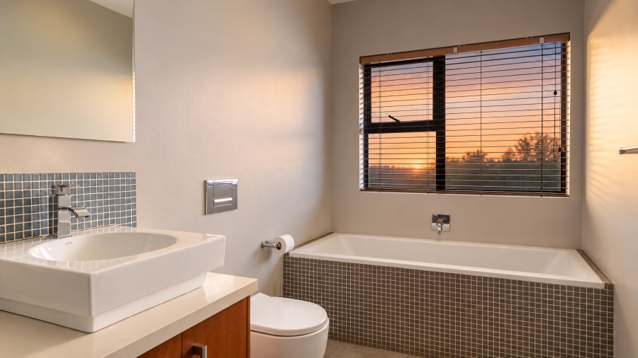3 Bedroom Property for Sale in Beverley Gauteng