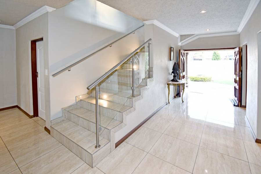 4 Bedroom Property for Sale in Blue Valley Golf Estate Gauteng