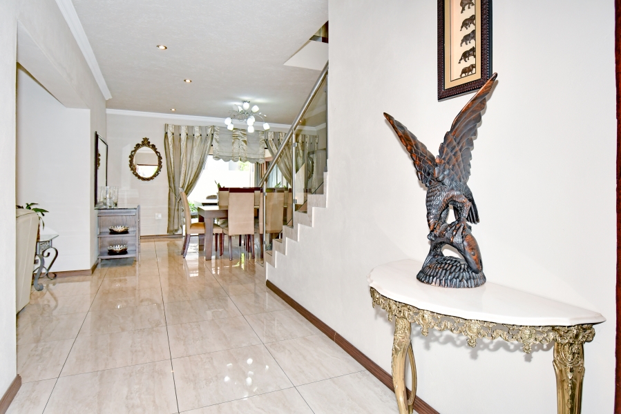 4 Bedroom Property for Sale in Blue Valley Golf Estate Gauteng