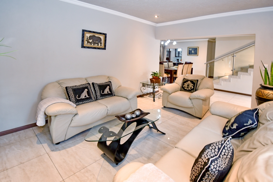 4 Bedroom Property for Sale in Blue Valley Golf Estate Gauteng