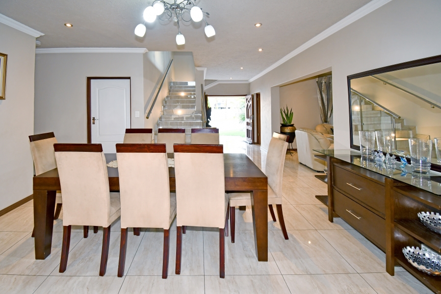 4 Bedroom Property for Sale in Blue Valley Golf Estate Gauteng