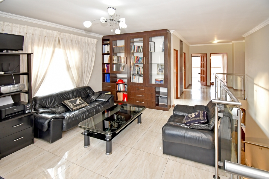 4 Bedroom Property for Sale in Blue Valley Golf Estate Gauteng