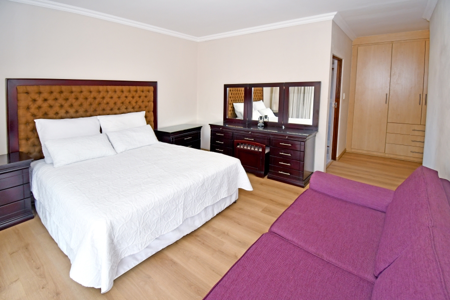 4 Bedroom Property for Sale in Blue Valley Golf Estate Gauteng