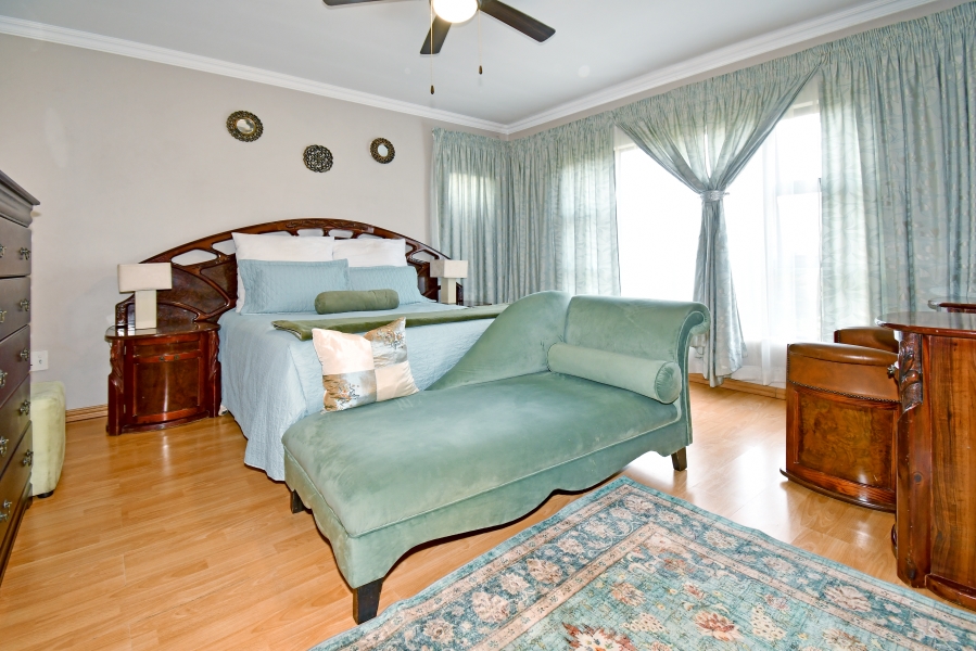 4 Bedroom Property for Sale in Blue Valley Golf Estate Gauteng