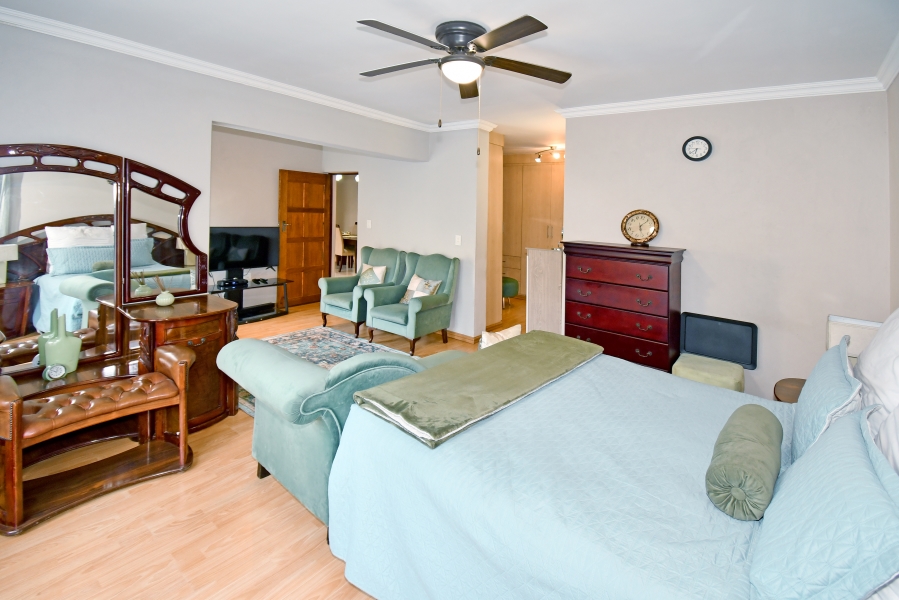 4 Bedroom Property for Sale in Blue Valley Golf Estate Gauteng
