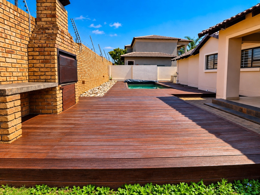 3 Bedroom Property for Sale in Thatchfield Estate Gauteng