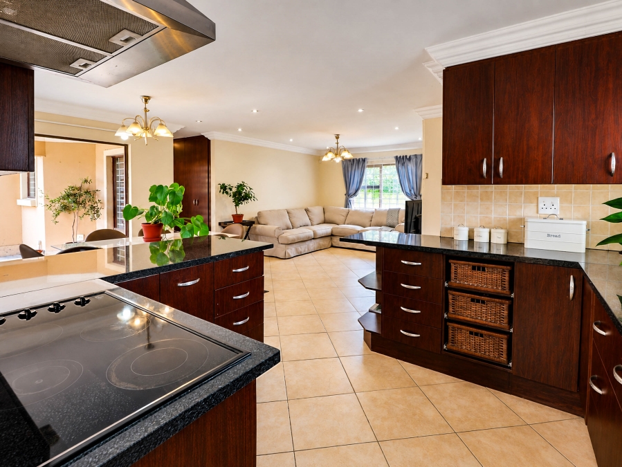 3 Bedroom Property for Sale in Thatchfield Estate Gauteng
