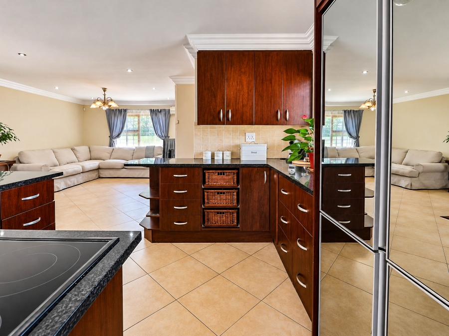 3 Bedroom Property for Sale in Thatchfield Estate Gauteng