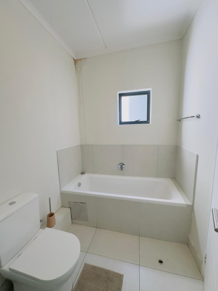 2 Bedroom Property for Sale in Carlswald Gauteng