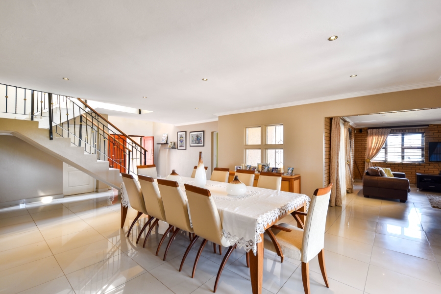 5 Bedroom Property for Sale in Grootfontein Country Estate Gauteng