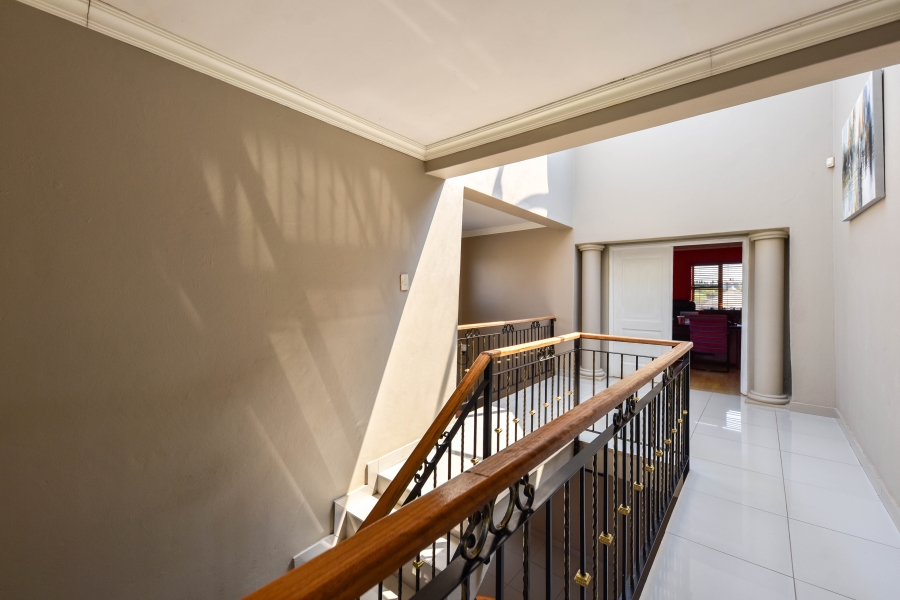 5 Bedroom Property for Sale in Grootfontein Country Estate Gauteng