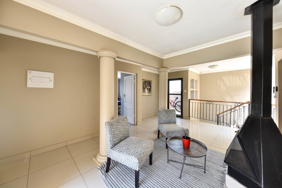 5 Bedroom Property for Sale in Grootfontein Country Estate Gauteng