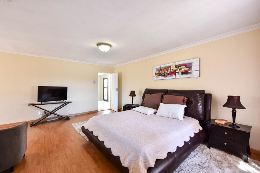 5 Bedroom Property for Sale in Grootfontein Country Estate Gauteng