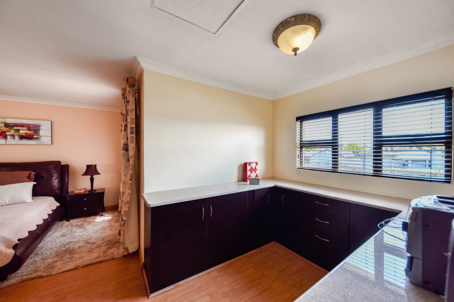 5 Bedroom Property for Sale in Grootfontein Country Estate Gauteng