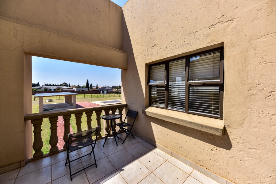 5 Bedroom Property for Sale in Grootfontein Country Estate Gauteng