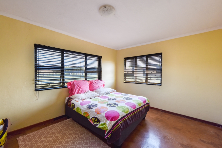 5 Bedroom Property for Sale in Grootfontein Country Estate Gauteng