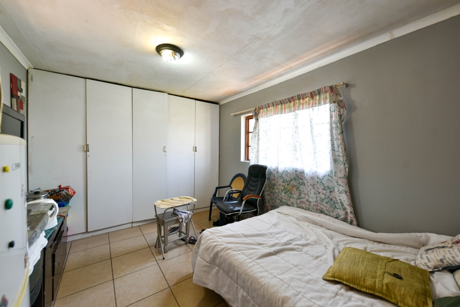 5 Bedroom Property for Sale in Grootfontein Country Estate Gauteng