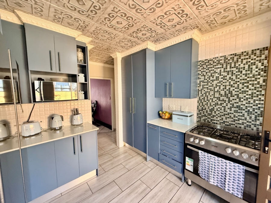 4 Bedroom Property for Sale in Ninapark Gauteng