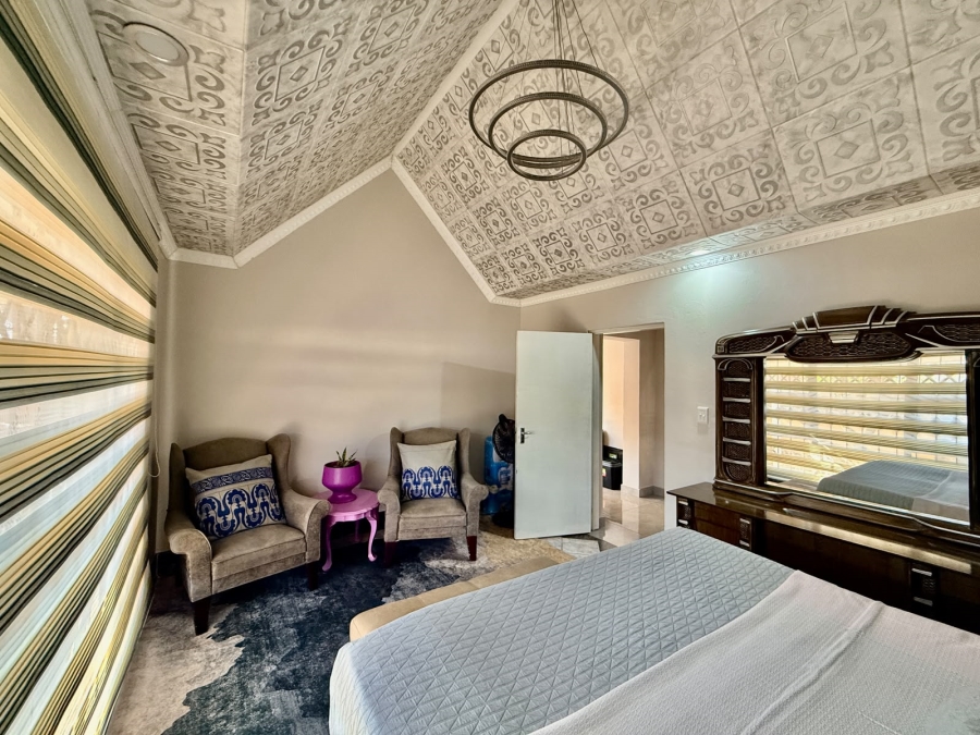 4 Bedroom Property for Sale in Ninapark Gauteng