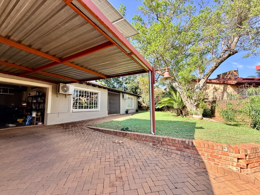 3 Bedroom Property for Sale in Florauna Gauteng