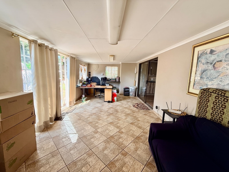 3 Bedroom Property for Sale in Florauna Gauteng