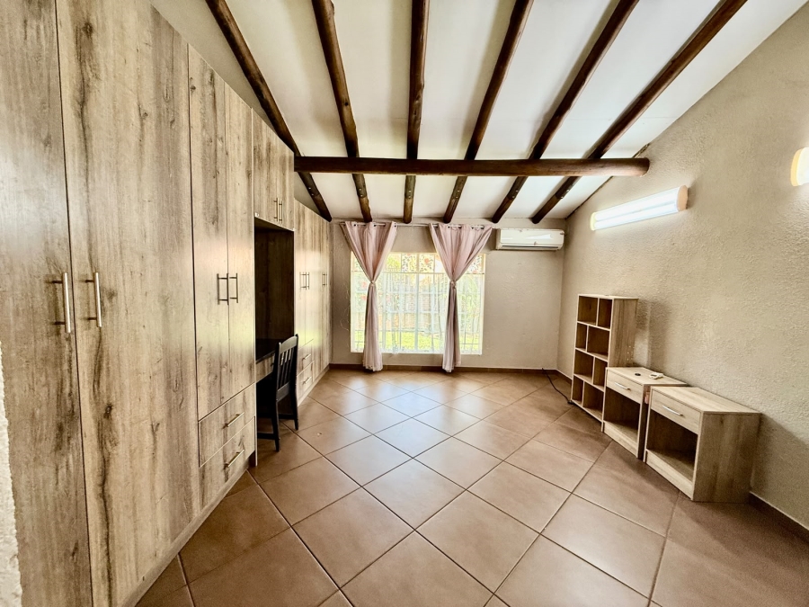 3 Bedroom Property for Sale in Florauna Gauteng