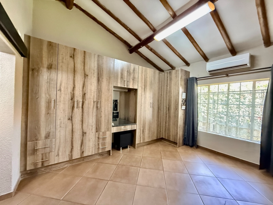 3 Bedroom Property for Sale in Florauna Gauteng