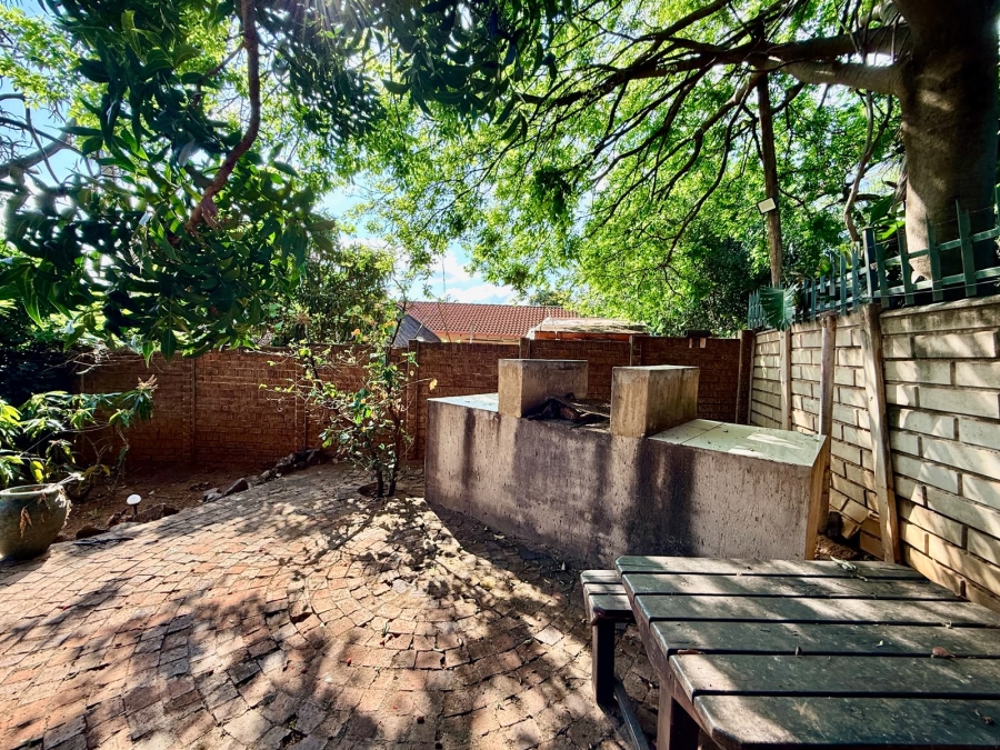 3 Bedroom Property for Sale in Florauna Gauteng