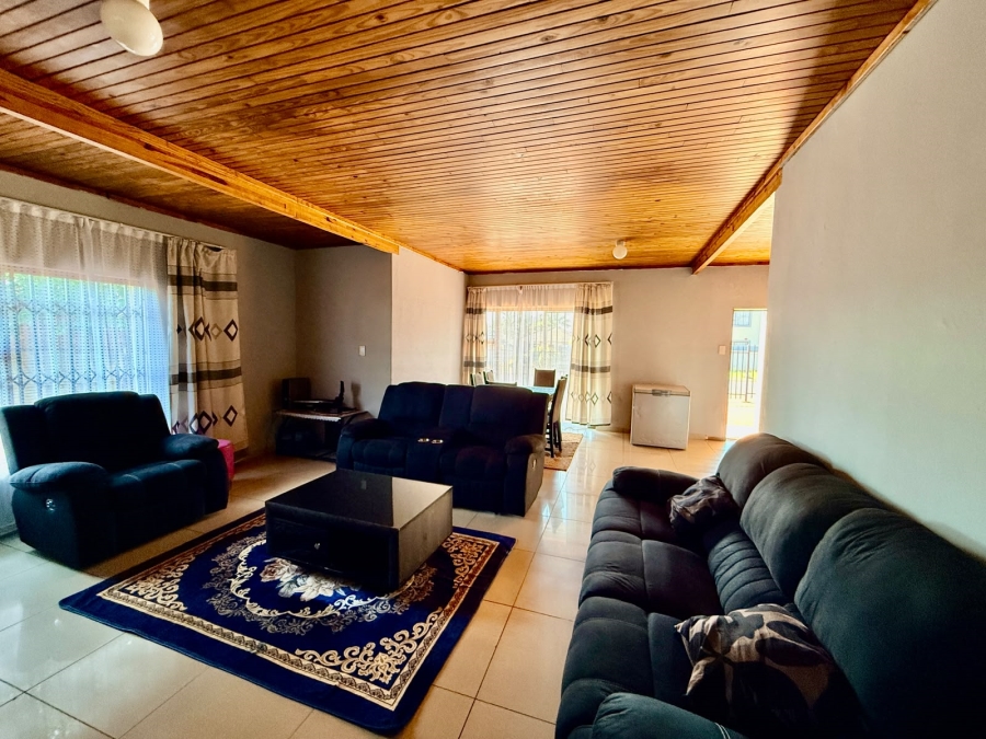 3 Bedroom Property for Sale in The Orchards Gauteng