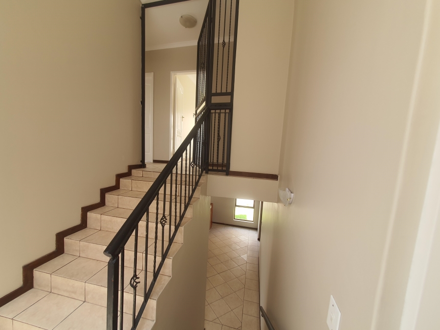To Let 3 Bedroom Property for Rent in Bassonia Gauteng
