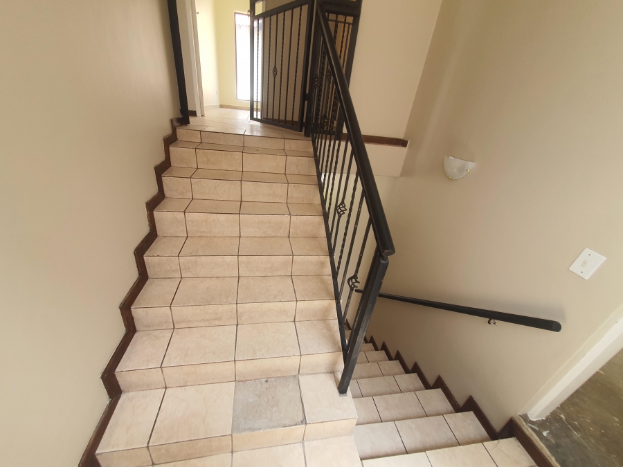 To Let 3 Bedroom Property for Rent in Bassonia Gauteng