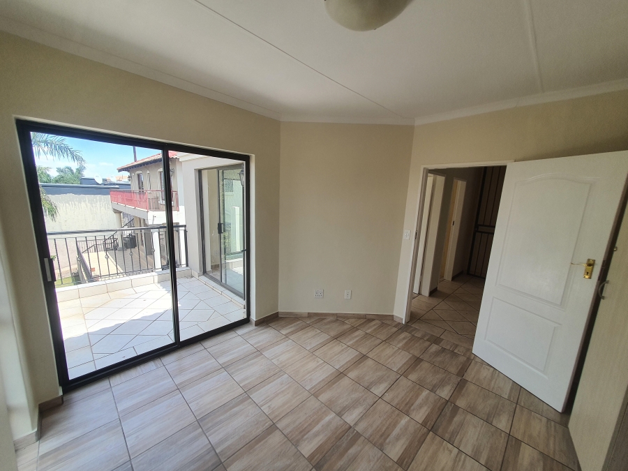 To Let 3 Bedroom Property for Rent in Bassonia Gauteng