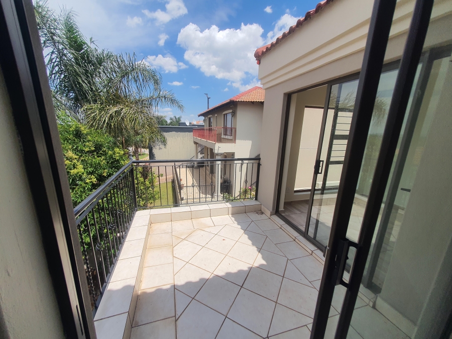 To Let 3 Bedroom Property for Rent in Bassonia Gauteng