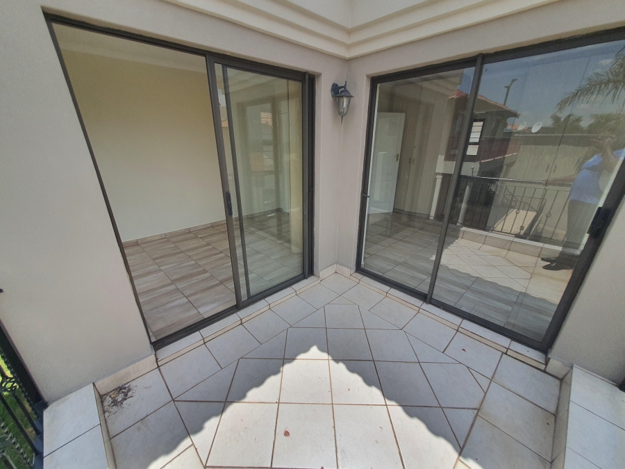 To Let 3 Bedroom Property for Rent in Bassonia Gauteng