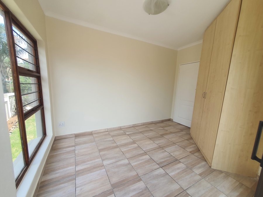 To Let 3 Bedroom Property for Rent in Bassonia Gauteng