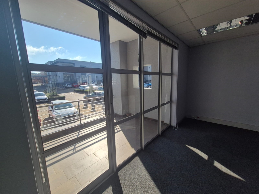 To Let Commercial Property for Rent in Die Hoewes Gauteng