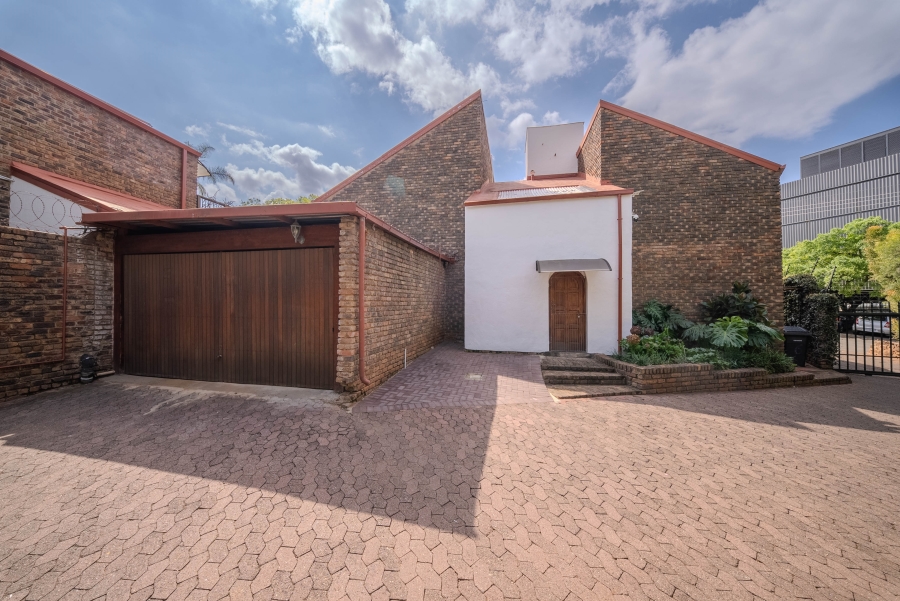 3 Bedroom Property for Sale in Lynnwood Gauteng