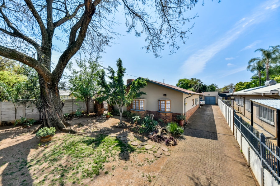 3 Bedroom Property for Sale in Villieria Gauteng