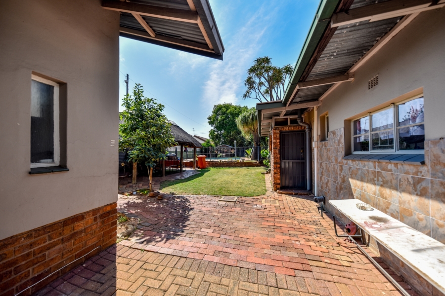 3 Bedroom Property for Sale in Villieria Gauteng
