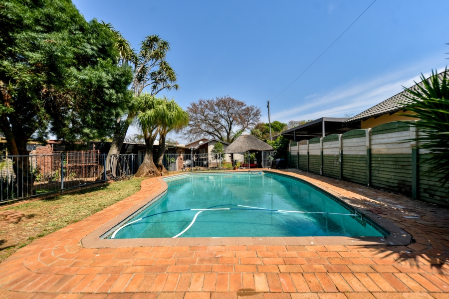 3 Bedroom Property for Sale in Villieria Gauteng
