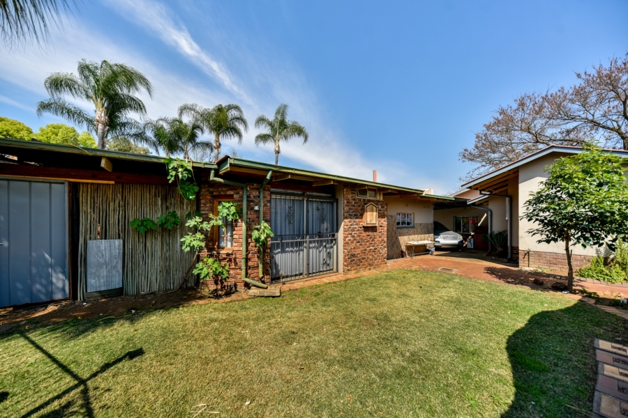 3 Bedroom Property for Sale in Villieria Gauteng