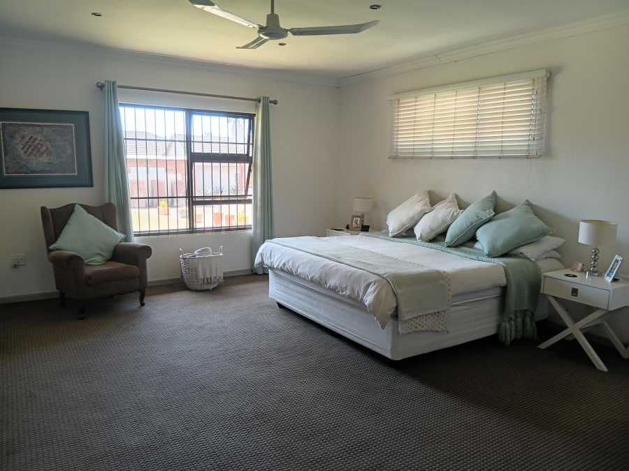 7 Bedroom Property for Sale in Andeon AH Gauteng