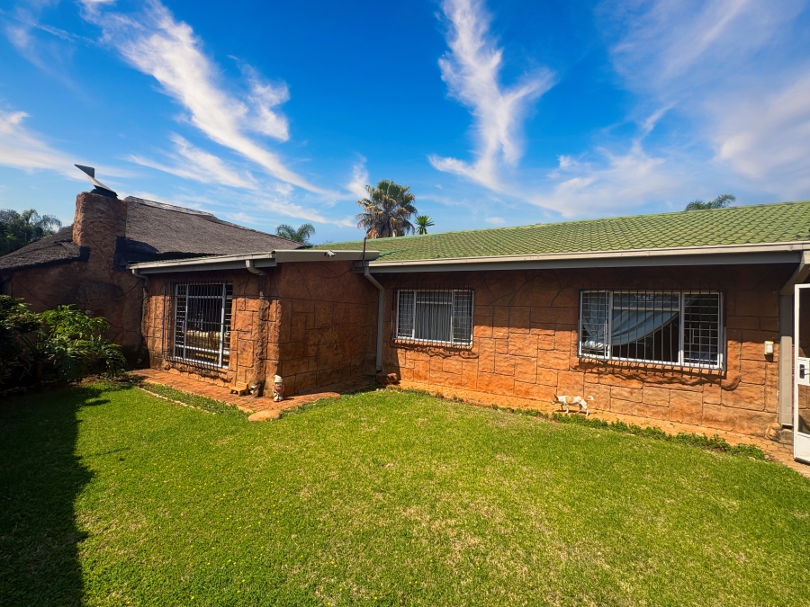 4 Bedroom Property for Sale in Karenpark Gauteng