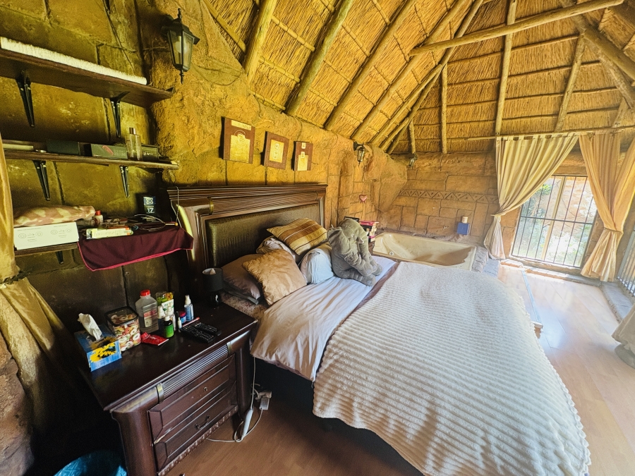 4 Bedroom Property for Sale in Karenpark Gauteng