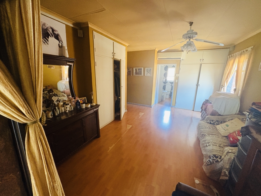4 Bedroom Property for Sale in Karenpark Gauteng