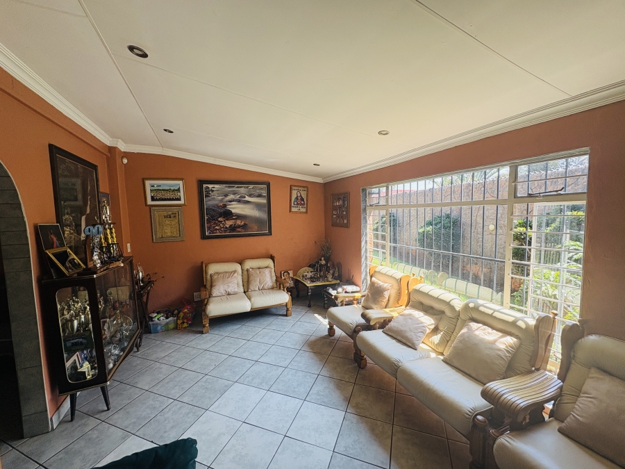 4 Bedroom Property for Sale in Karenpark Gauteng